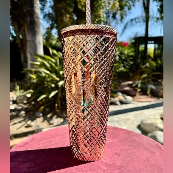 BRAND NEW STARBUCKS SUNSET ON THE GO SUMMER SIPPING - Picture 2 of 6